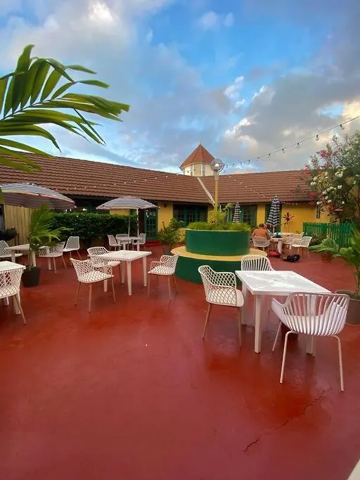 Appartamento Seaside Loft With Pool, Sea Castles, Montego Bay