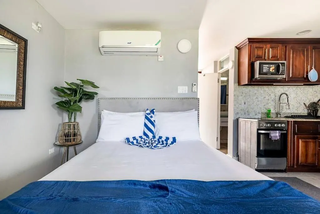 Appartamento Seaside Loft With Pool, Sea Castles, Montego Bay Giamaica