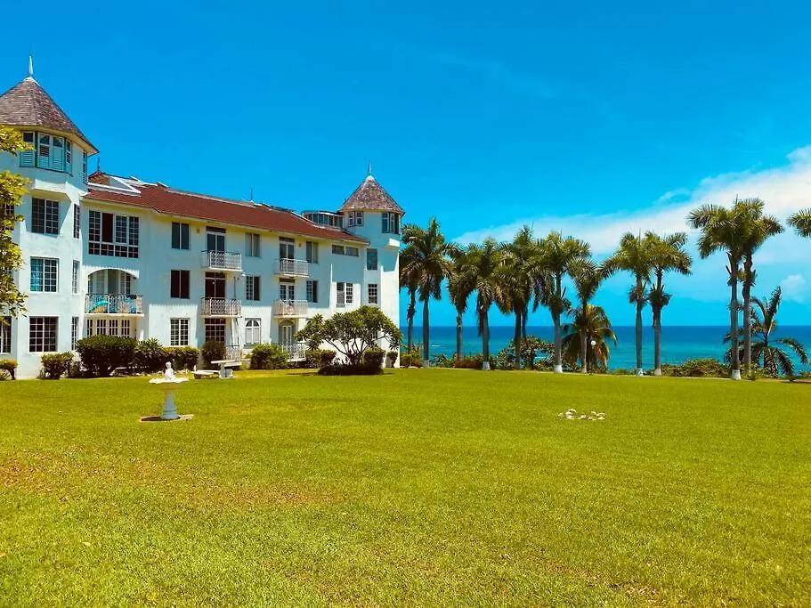 Appartamento Seaside Loft With Pool, Sea Castles, Montego Bay
