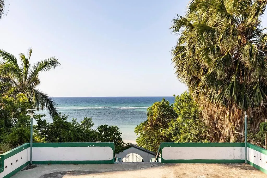 Apartamento Seaside Loft With Pool, Sea Castles, Montego Bay