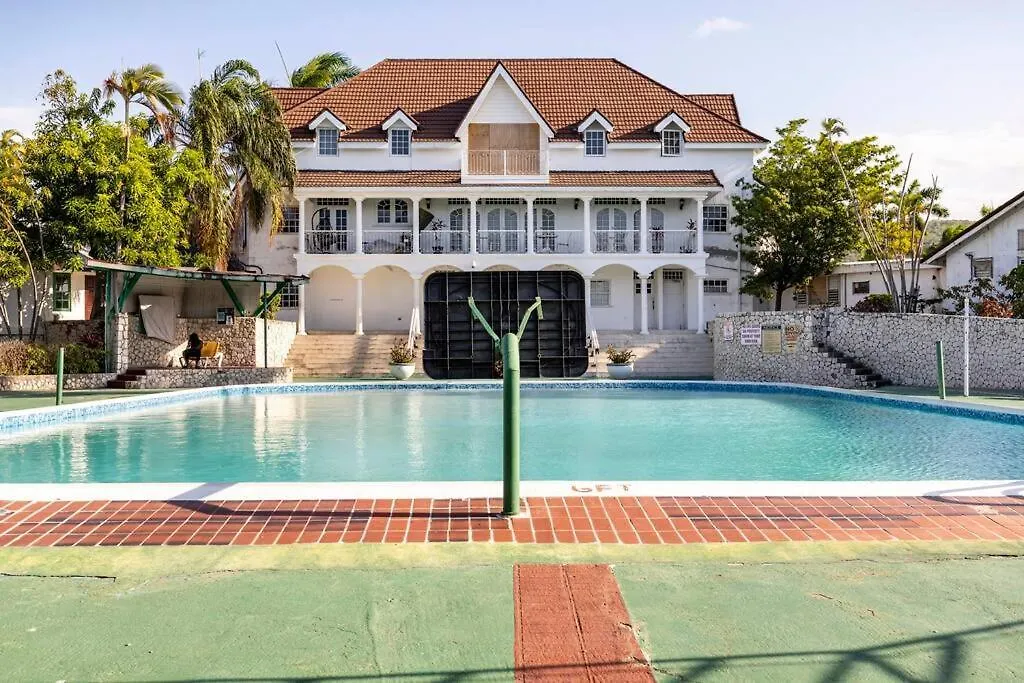 Apartamento Seaside Loft With Pool, Sea Castles, Montego Bay Jamaica